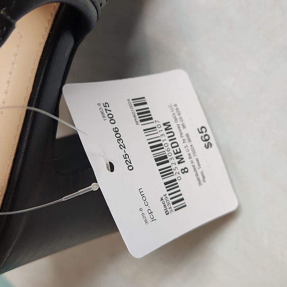 Liz Claiborne memory foam sandals - Picture 6 of 9